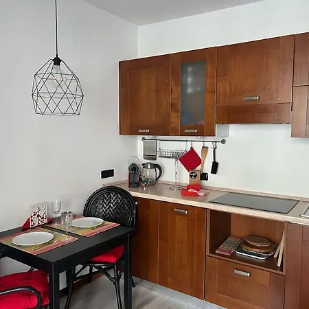 Gezellig Met Gedeeltelijk Meerzicht Appartement *
